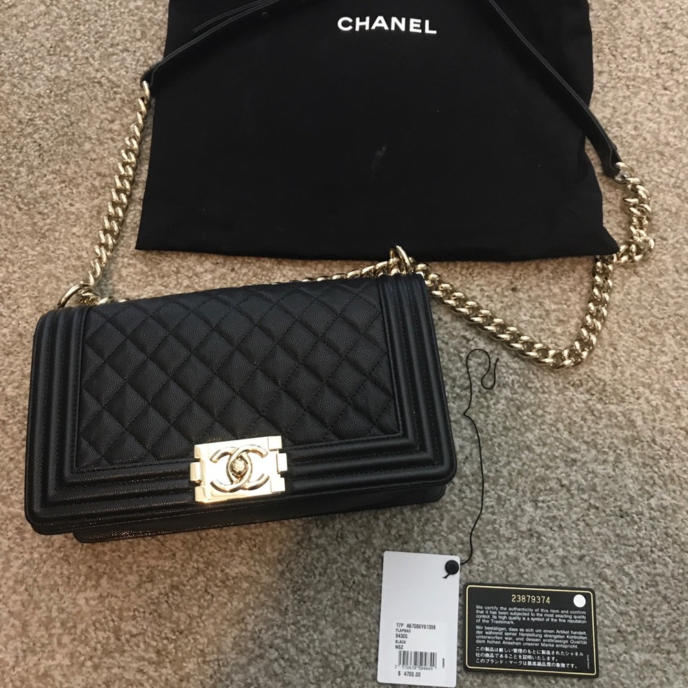 Old Medium Boy Bag Caviar Cruise 2017 Champagne